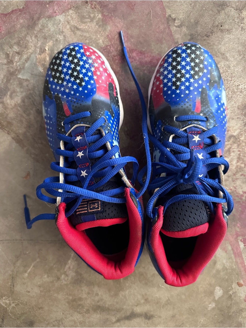 Under Armour Kids Blue and Red Star-Print football cleats